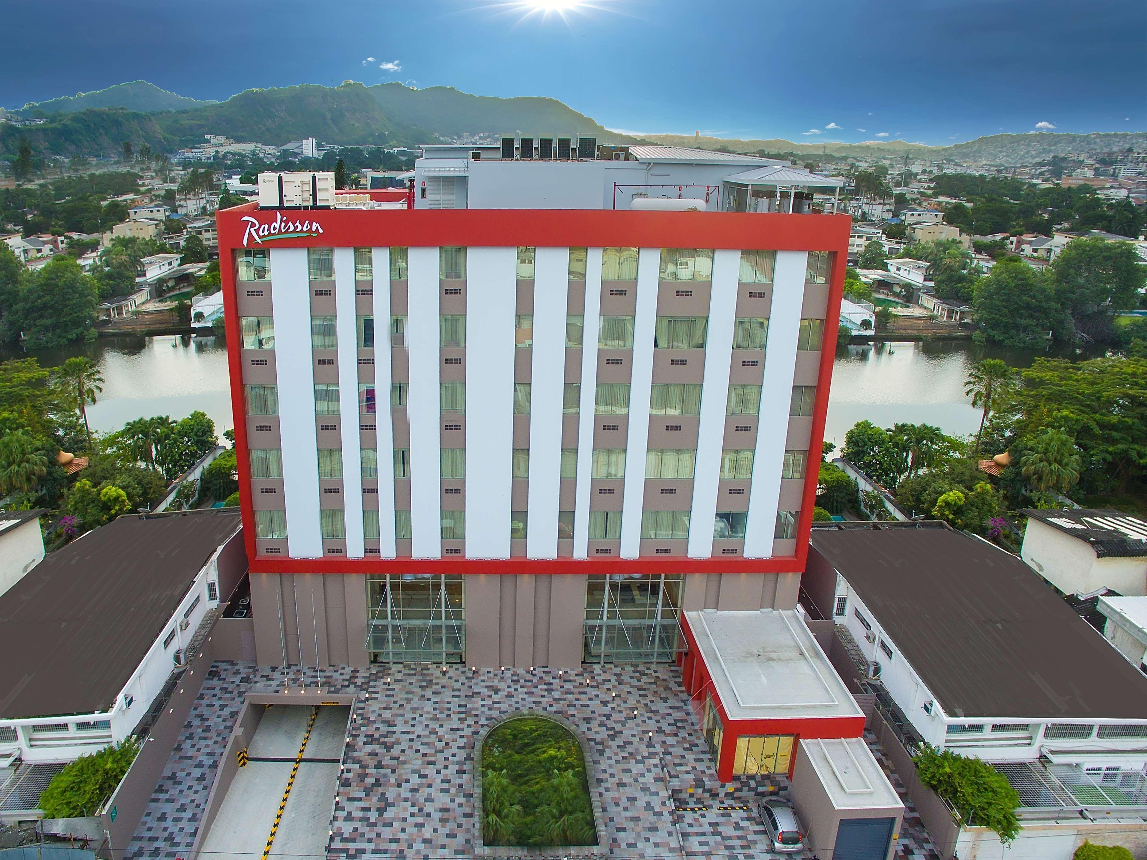 Radisson Hotel Guayaquil Exteriör bild